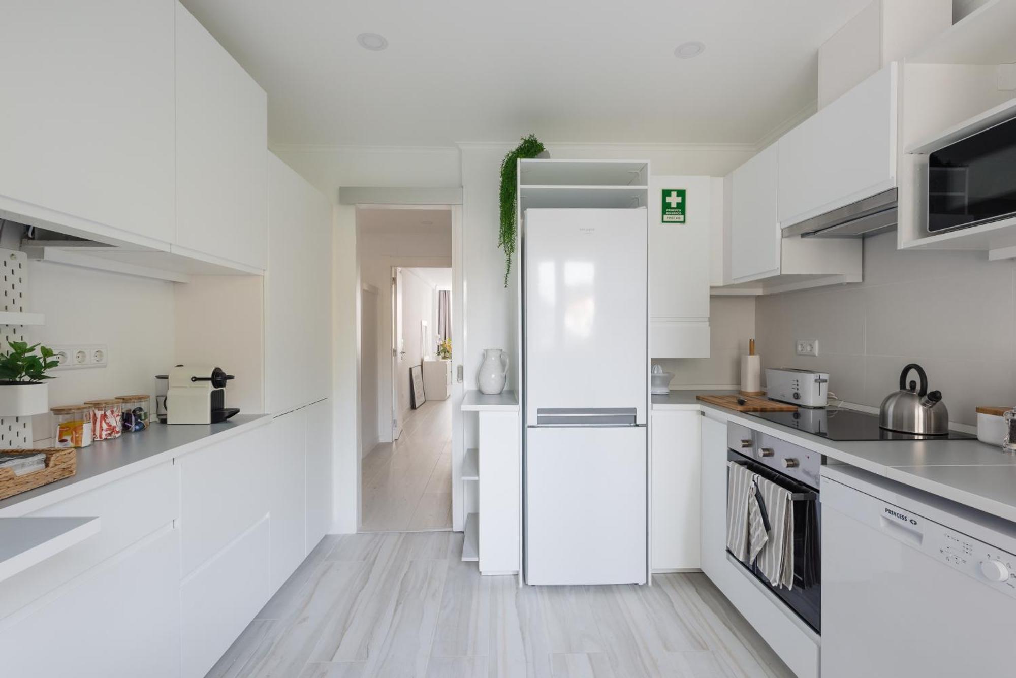 Apartamento Light-filled, Fully Renovated Near Belém, By Timecooler Lisboa