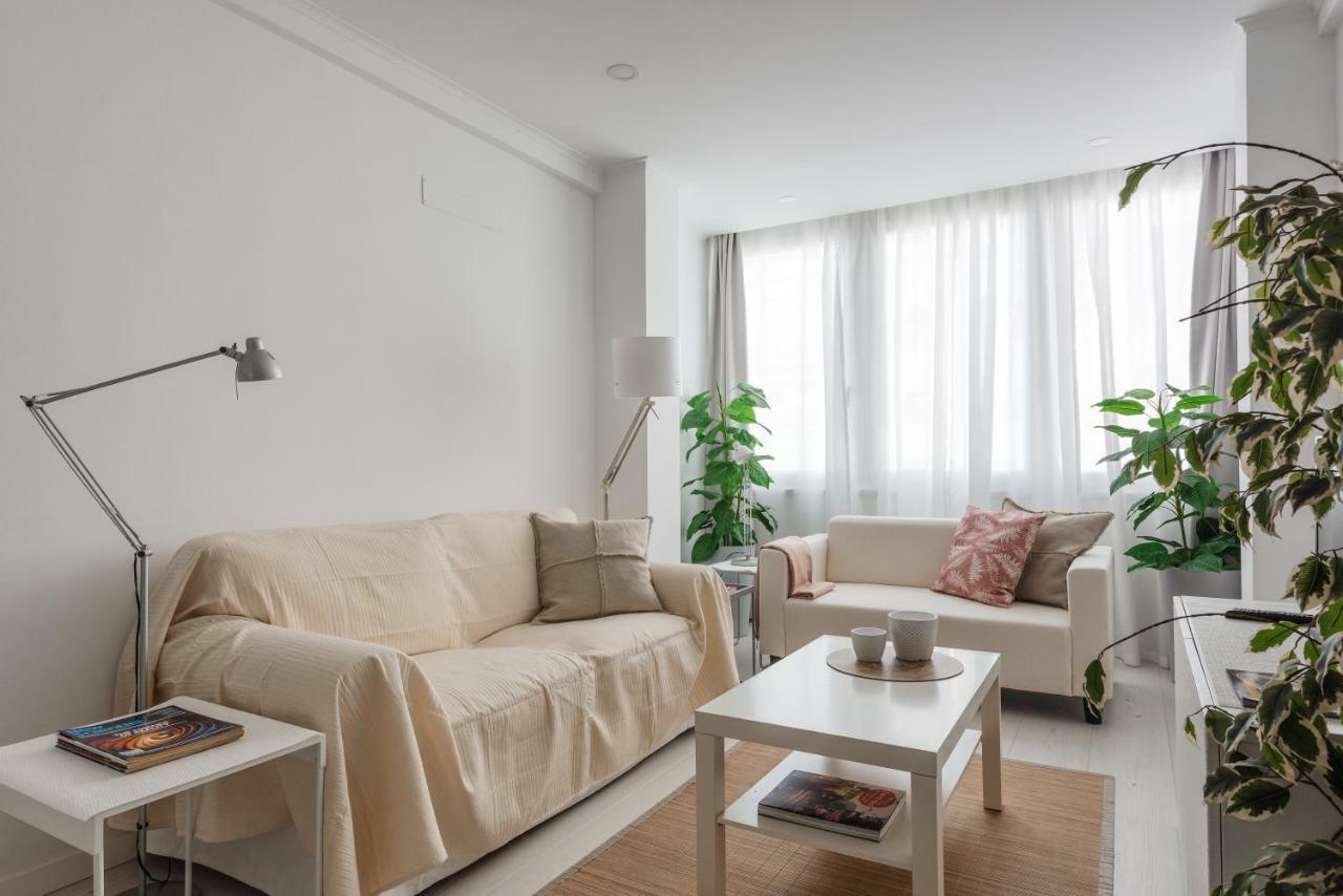Light-filled, Fully Renovated Near Belém, By Timecooler Apartamento *