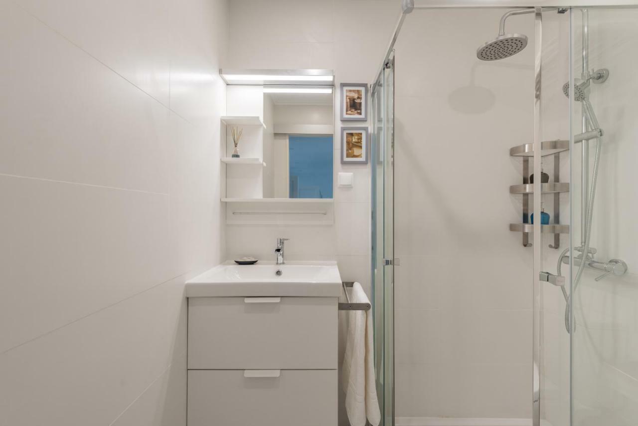 Light-filled, Fully Renovated Near Belém, By Timecooler Apartamento