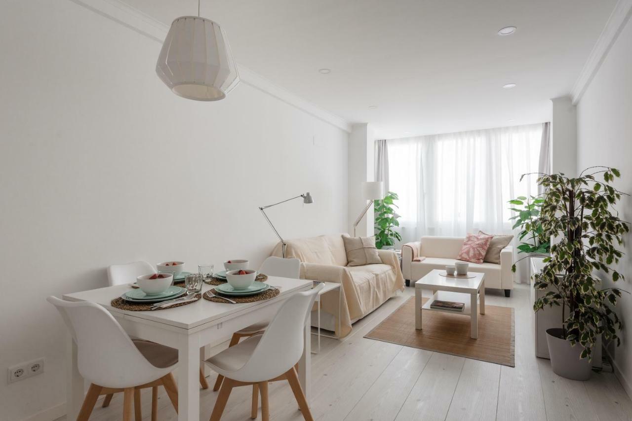 Light-filled, Fully Renovated Near Belém, By Timecooler Apartamento