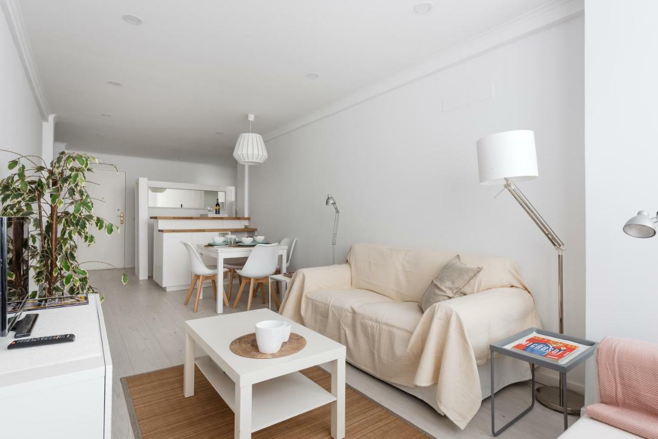 Apartamento Light-filled, Fully Renovated Near Belém, By Timecooler